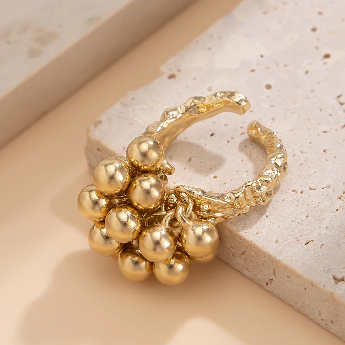 Eva ring