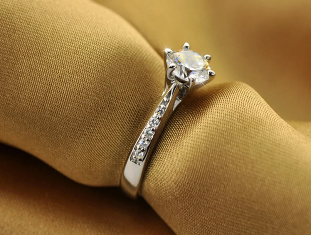 Luxury  Classic Ring