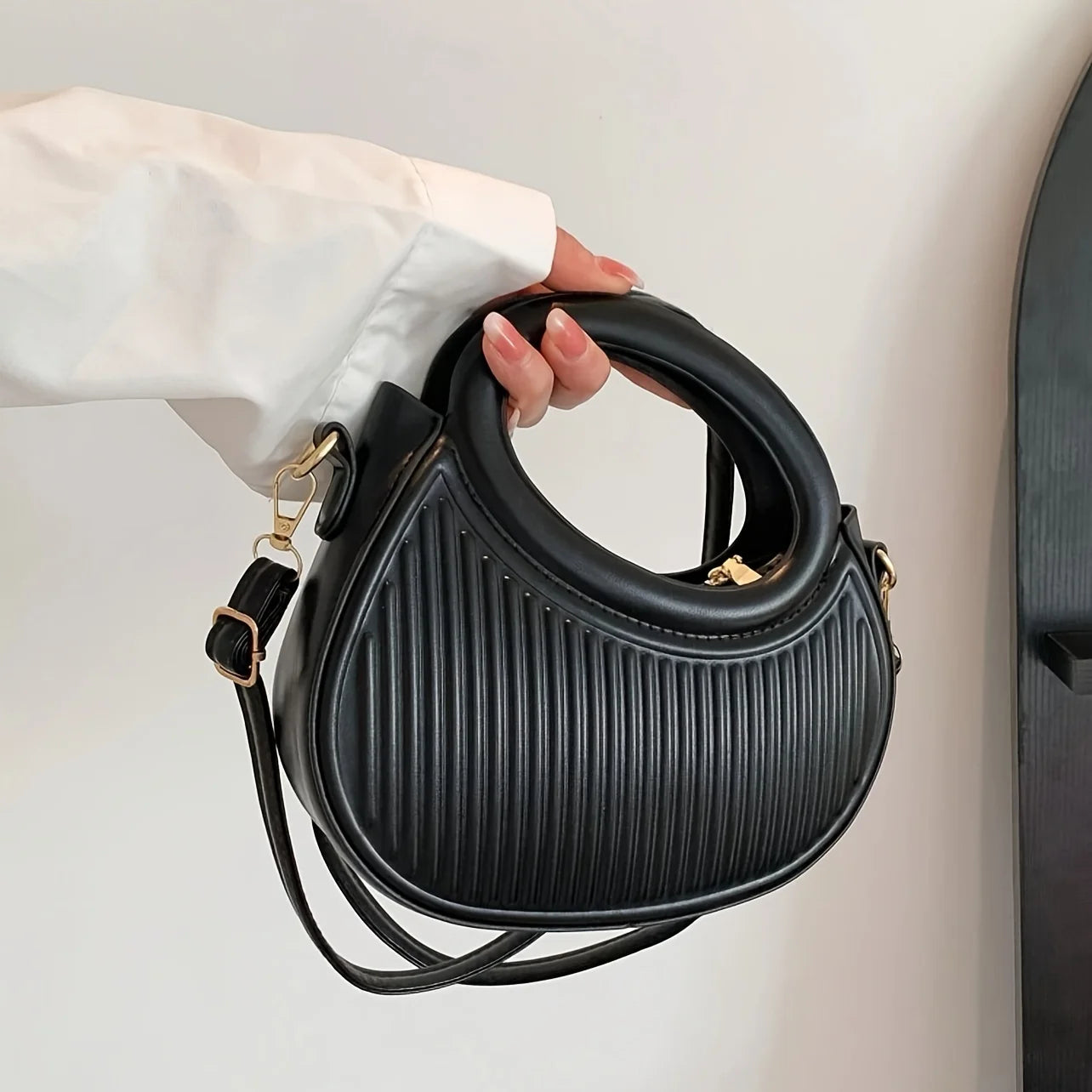 Crossbody Bags